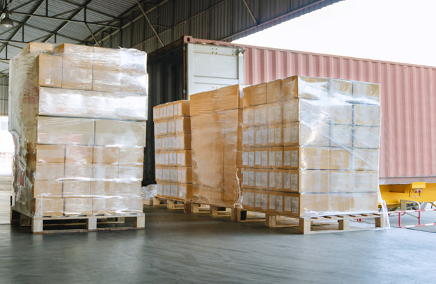 От качества упаковки и фиксации грузов при отгрузке зависит их сохранность в пути.
